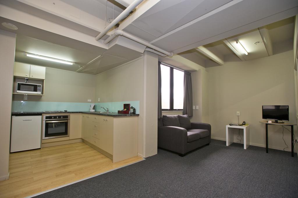 @ The Hub West Aparthotel Palmerston North Rum bild