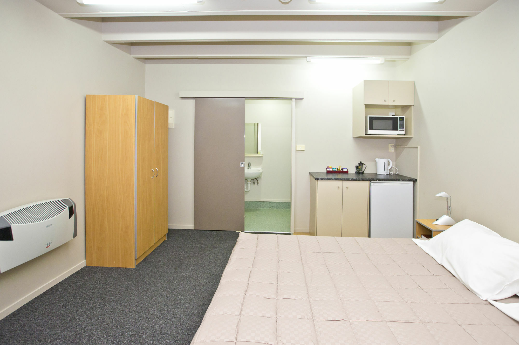 @ The Hub West Aparthotel Palmerston North Exteriör bild