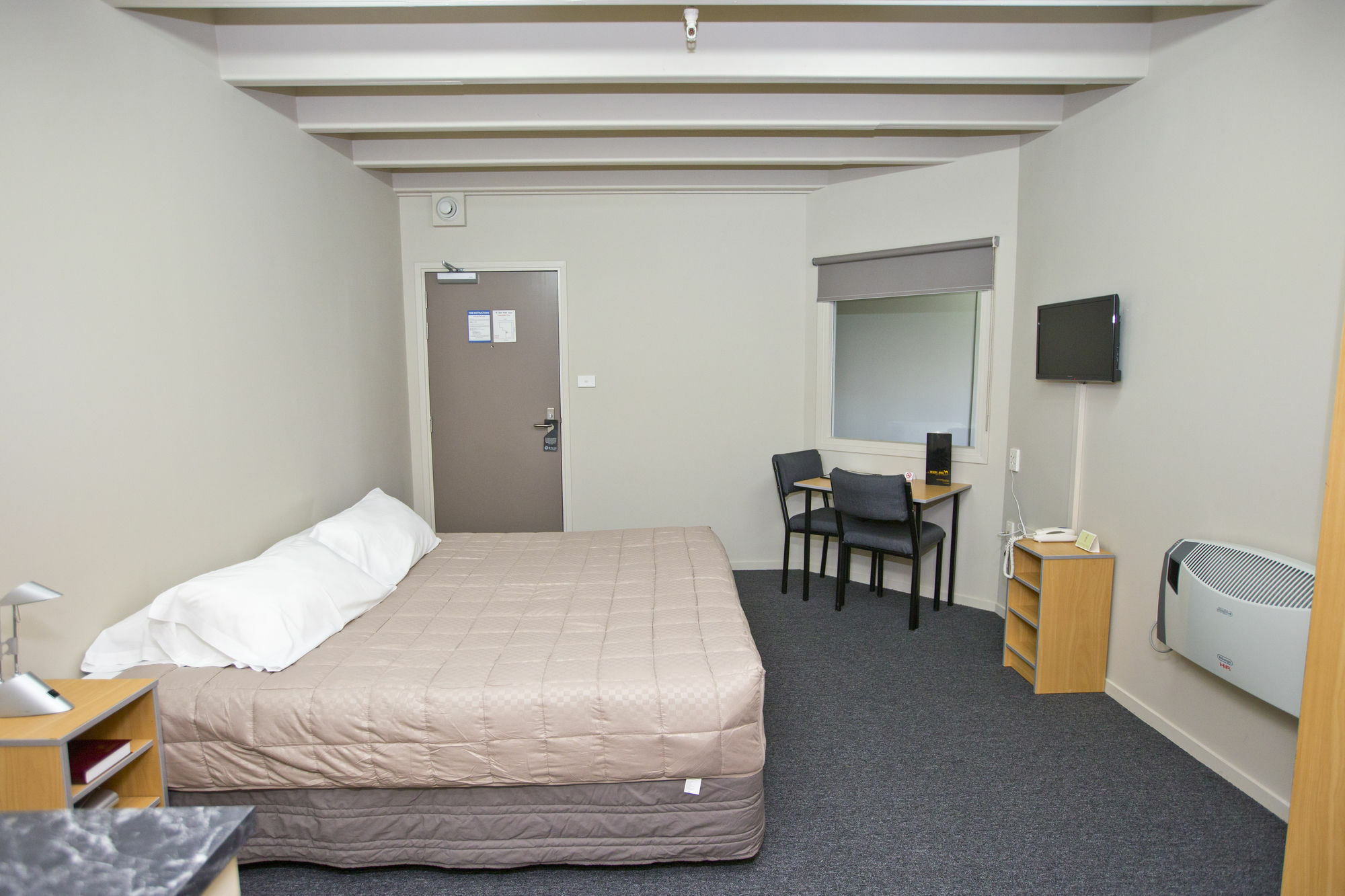 @ The Hub West Aparthotel Palmerston North Exteriör bild