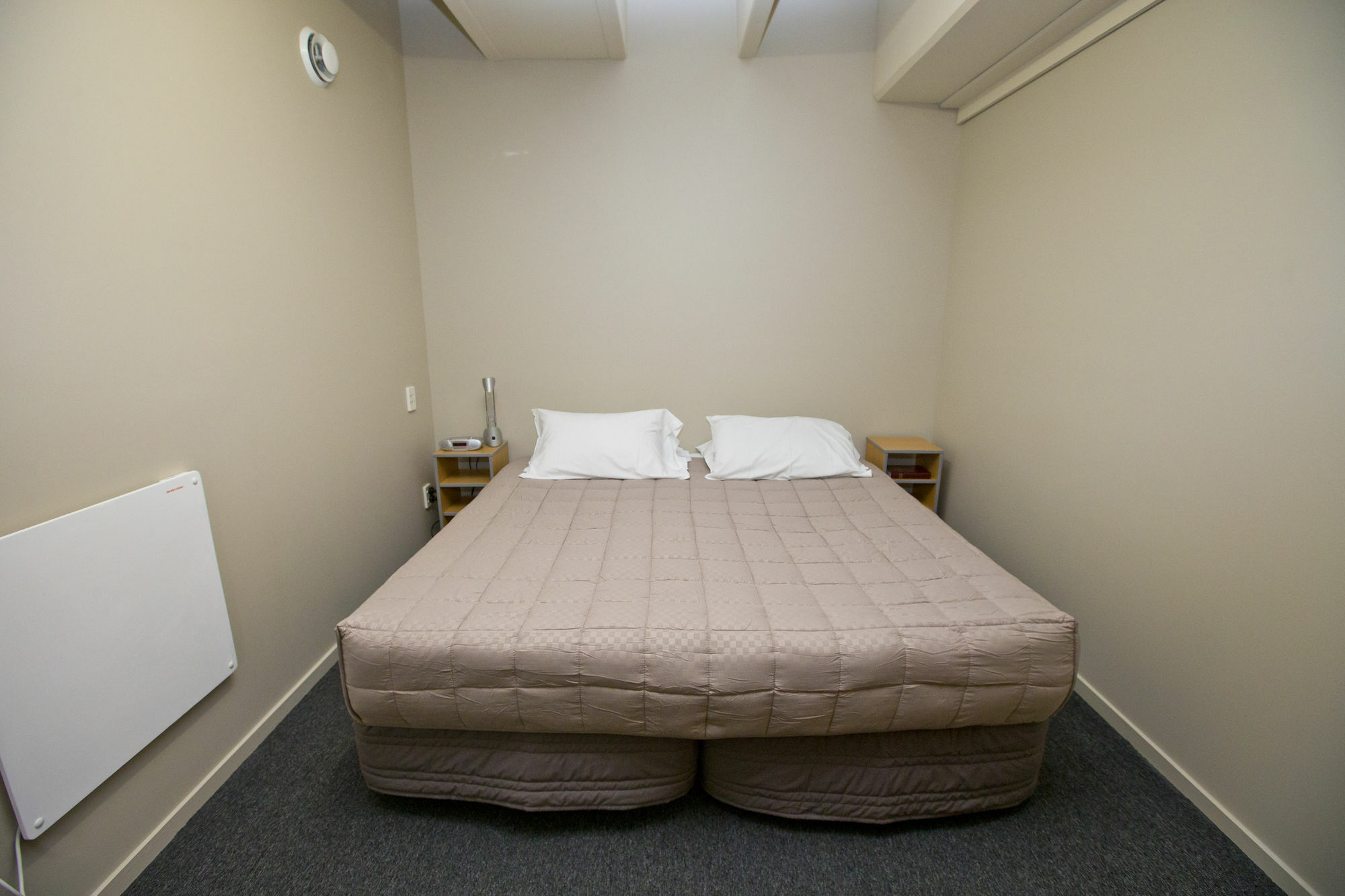@ The Hub West Aparthotel Palmerston North Exteriör bild